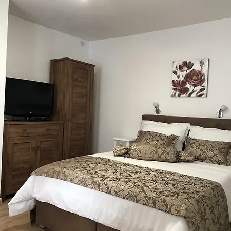 Appartement Center Roko *